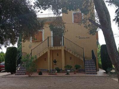 Villa de Lujo en Daya Nueva, Alicante