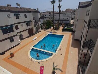 Local comercial en Overa, Almería