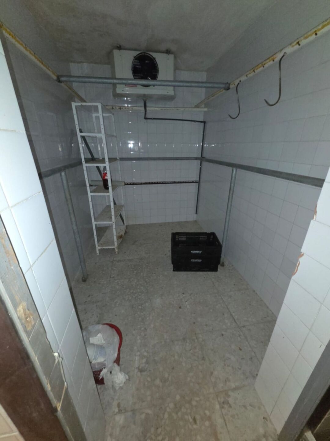 STP462: Local comercial en venta en Torrevieja, Alicante STP462: Local comercial en venta en Torrevieja, Alicante