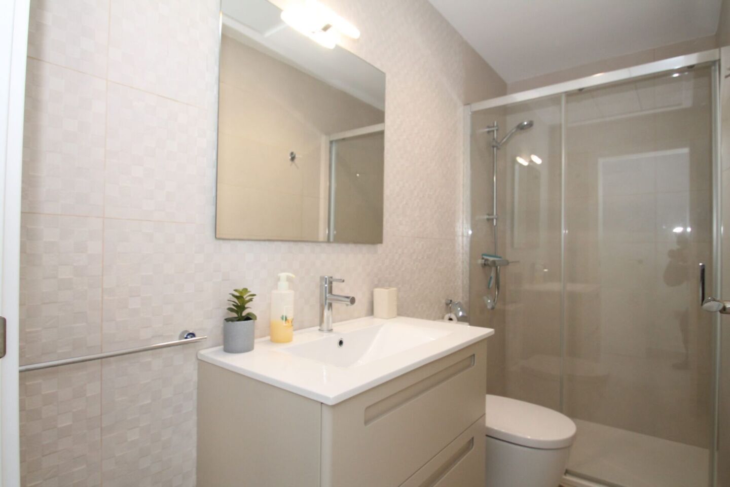 STP472: Villa de Lujo en venta en Pilar De La Horadada, Alicante STP472: Villa de Lujo en venta en Pilar De La Horadada, Alicante